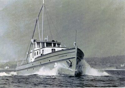 A black and white photo of the Sunbeam III (a boat) in the ocean